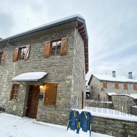 Ibones Azules 7 Pax Holiday home *